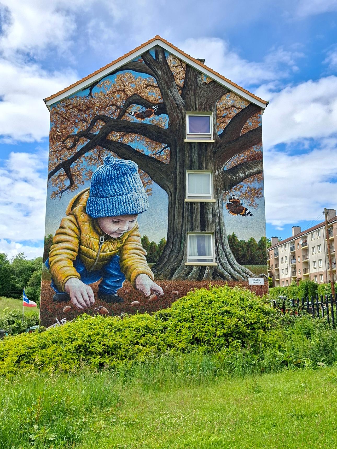 Rogueoner—Child and Oak Tree
