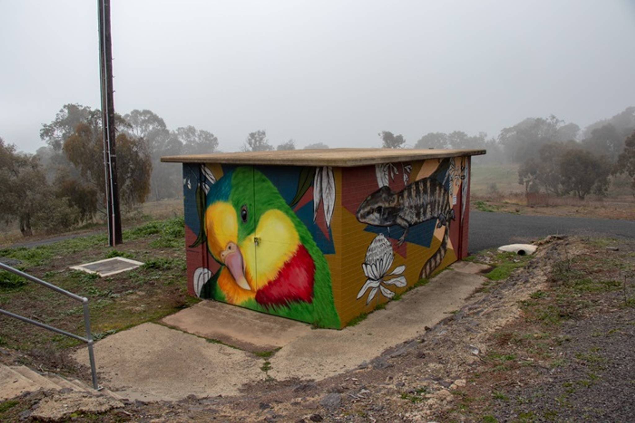 GraffikPaint&mdash;Mugga & Symonston - Water Pump Stations