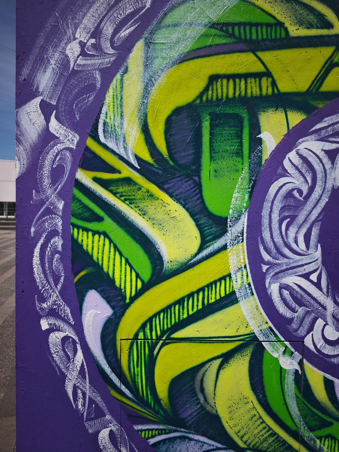 2flui—240 STREET #3