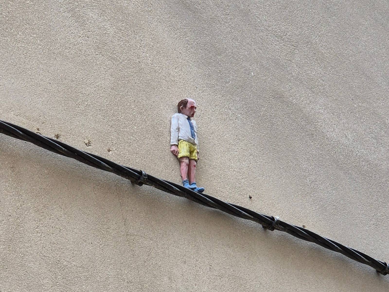 Isaac Cordal—undefined
