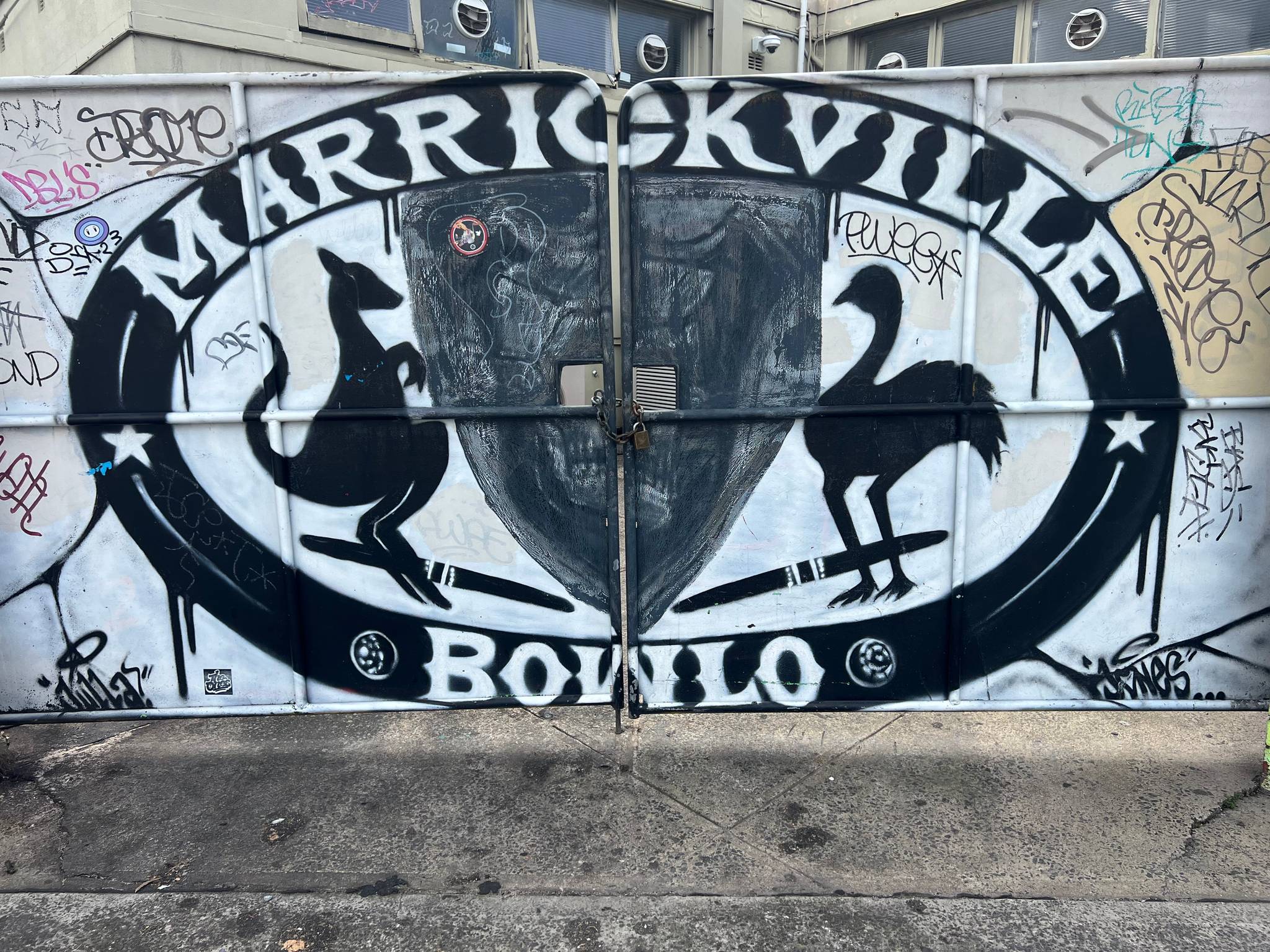 Marrickville Bowlo by Unknown - Sydney - Street Art Cities