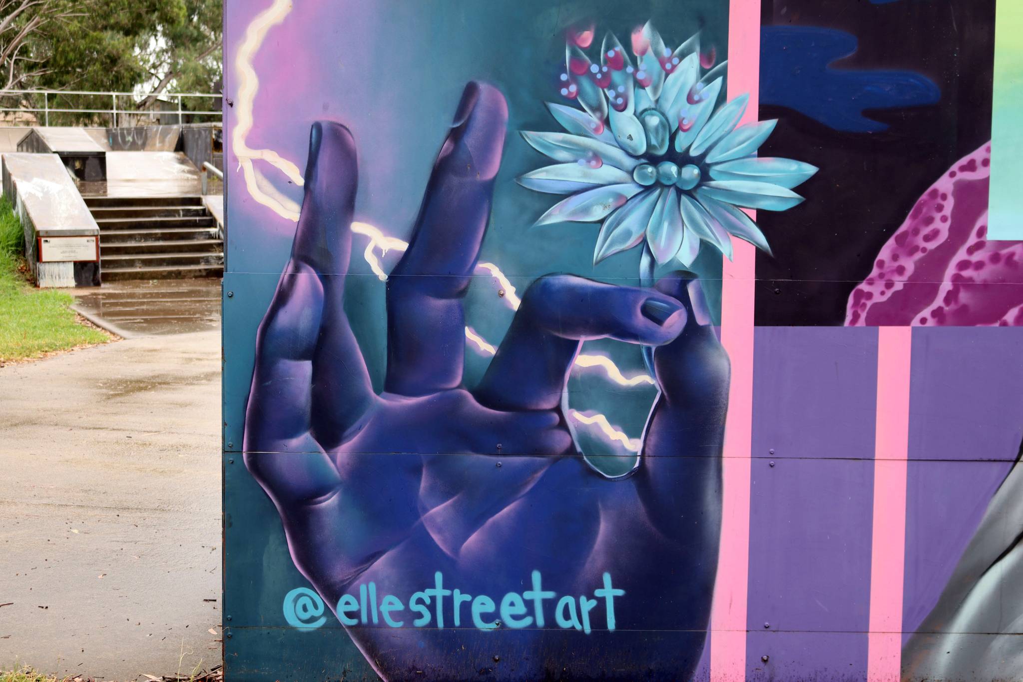 Elle Street Art&mdash;undefined