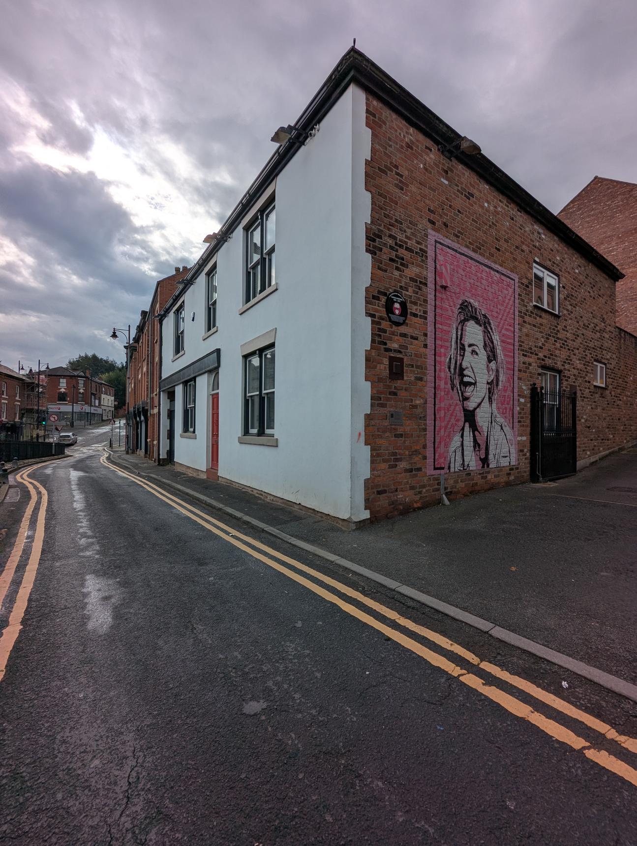 Deggy—Sarah Harding memorial