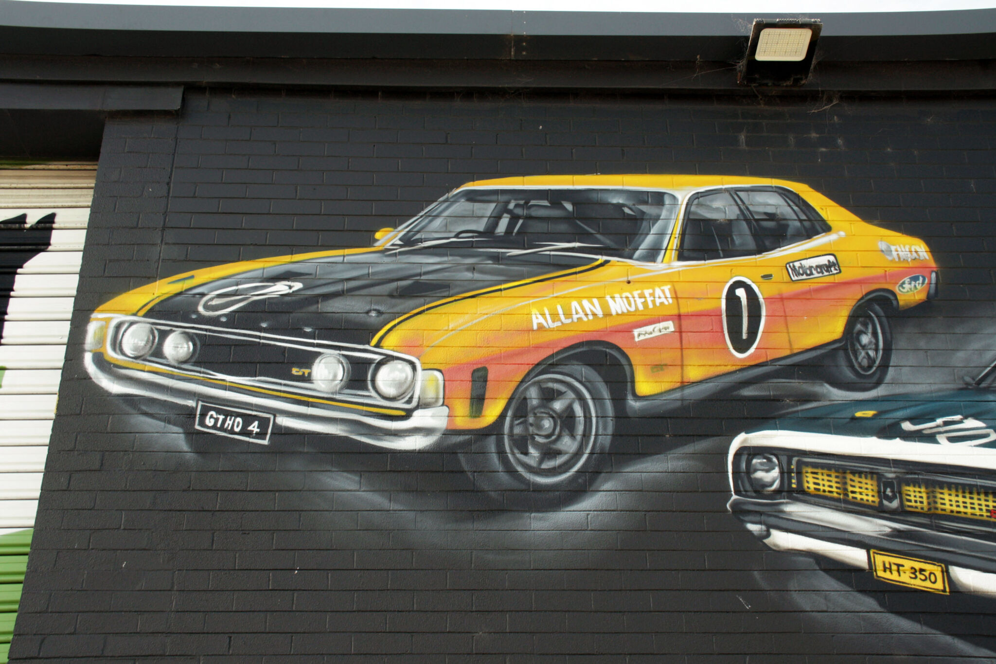 Classic Murals&mdash;Muscle Car Warehouse