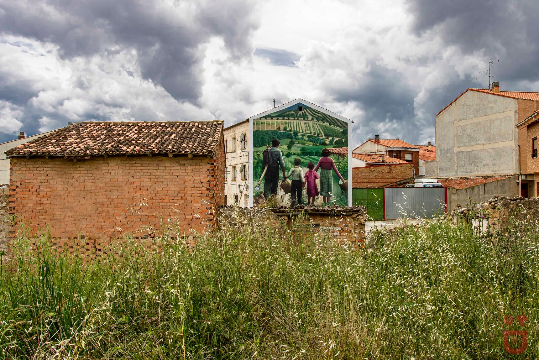 Slim safont—Camino al regadío / road to irrigation