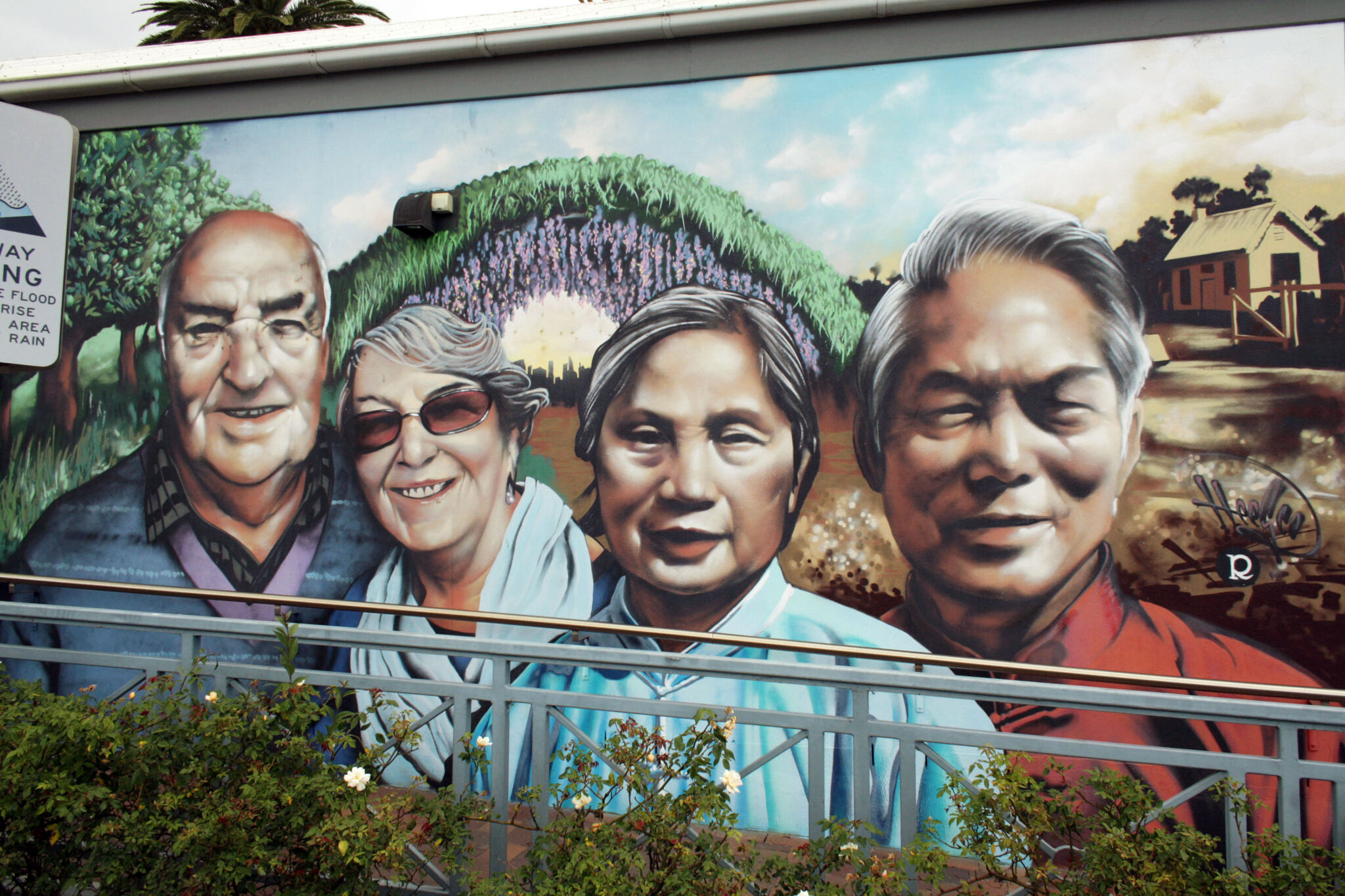 Heesco&mdash;Eastwood Community Mural