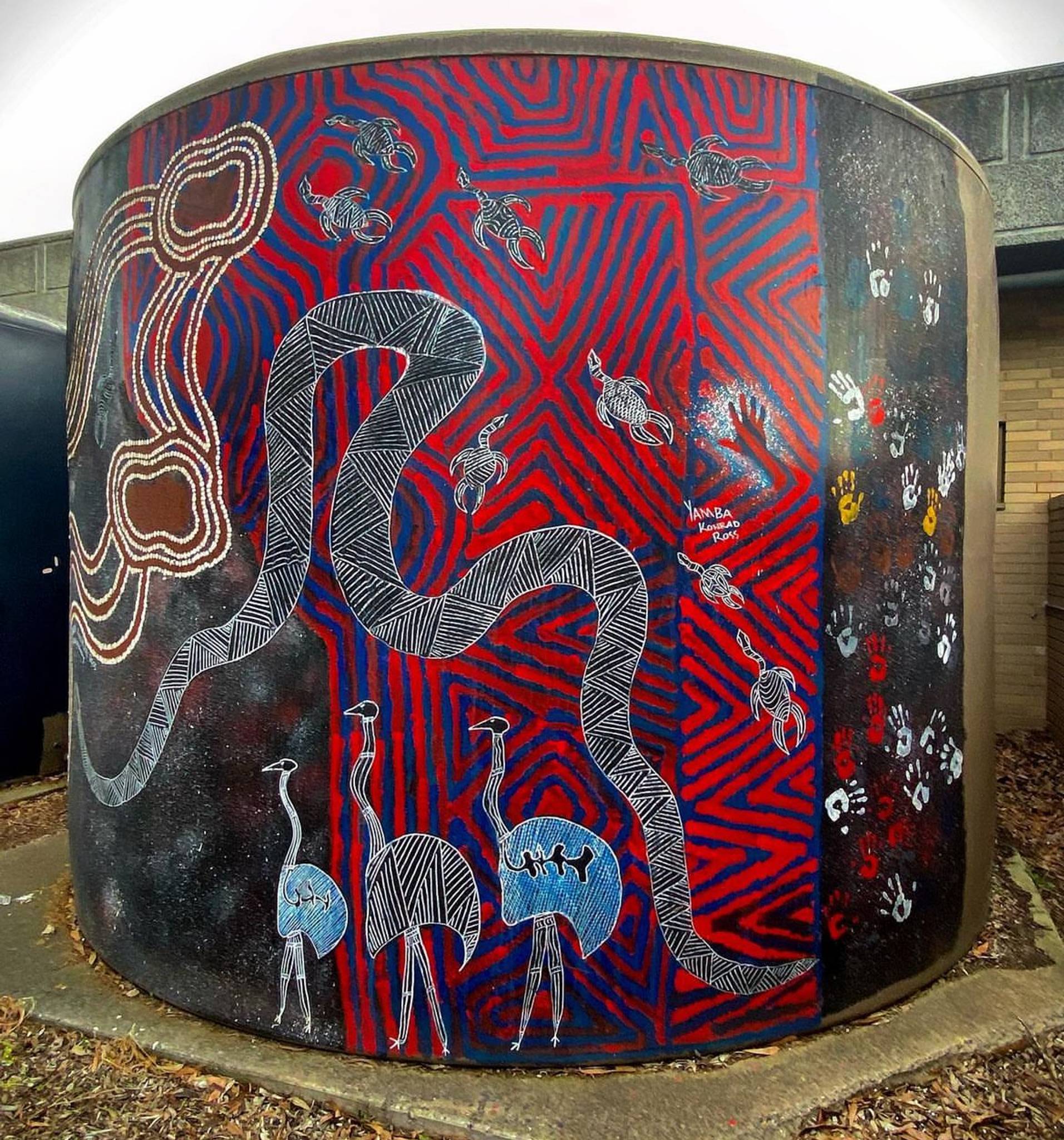 Yamba Konrad Ross&mdash;Preston Library Water Tank Mural 