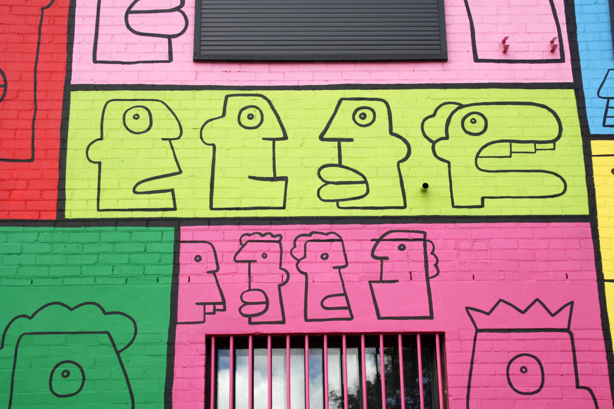 Thierry Noir&mdash;The Colourful House of Surry Hills