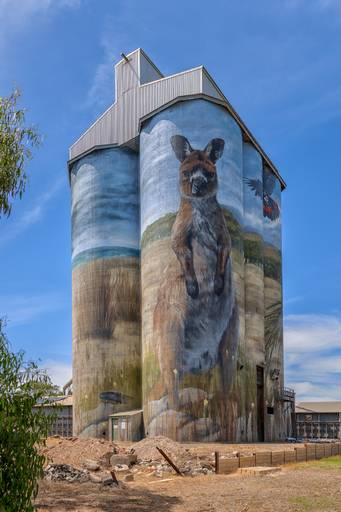 Kingscote Silo Art