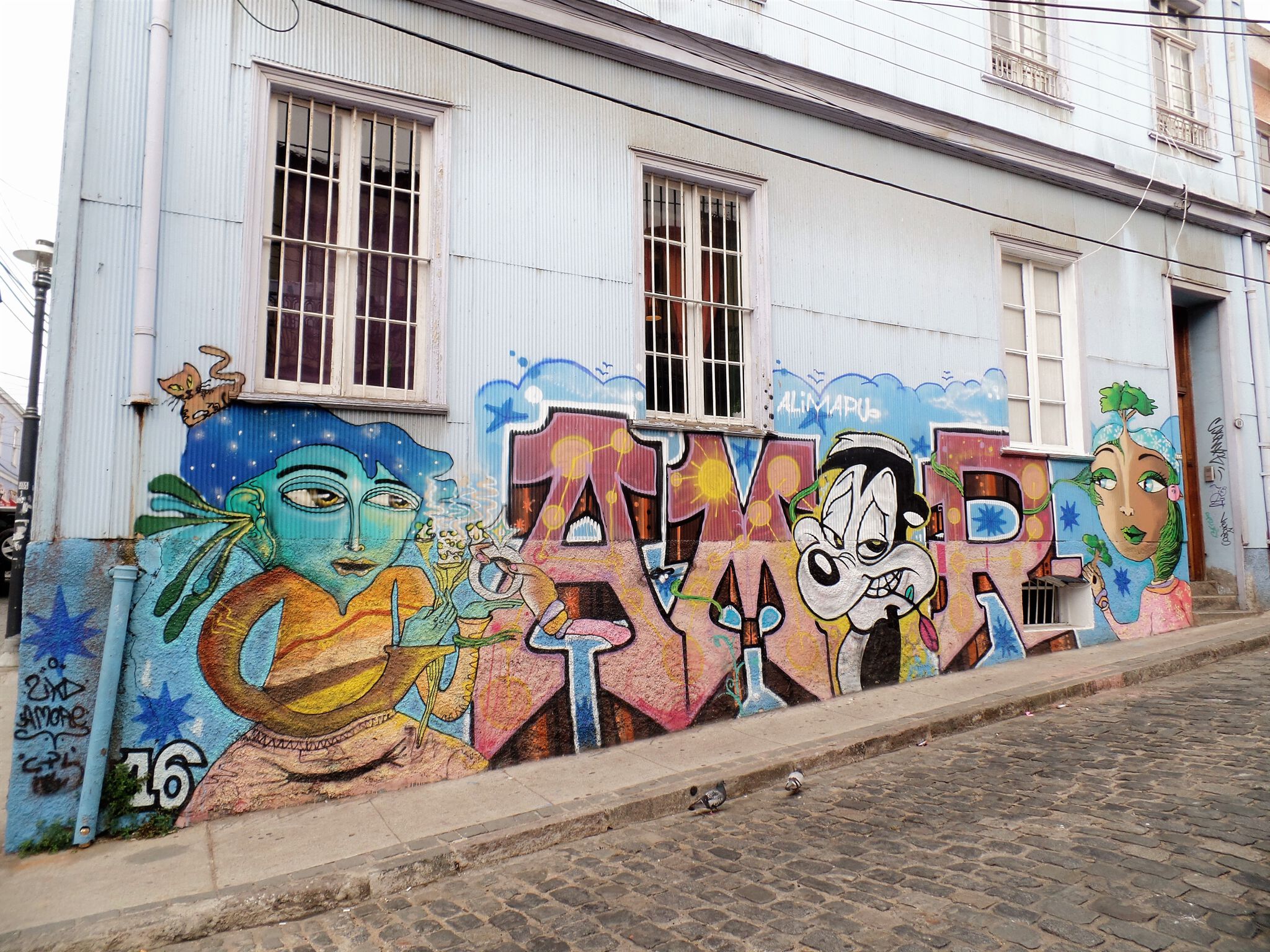 Amor Crew, UnKolorDistinto, Abso18&mdash;Amor