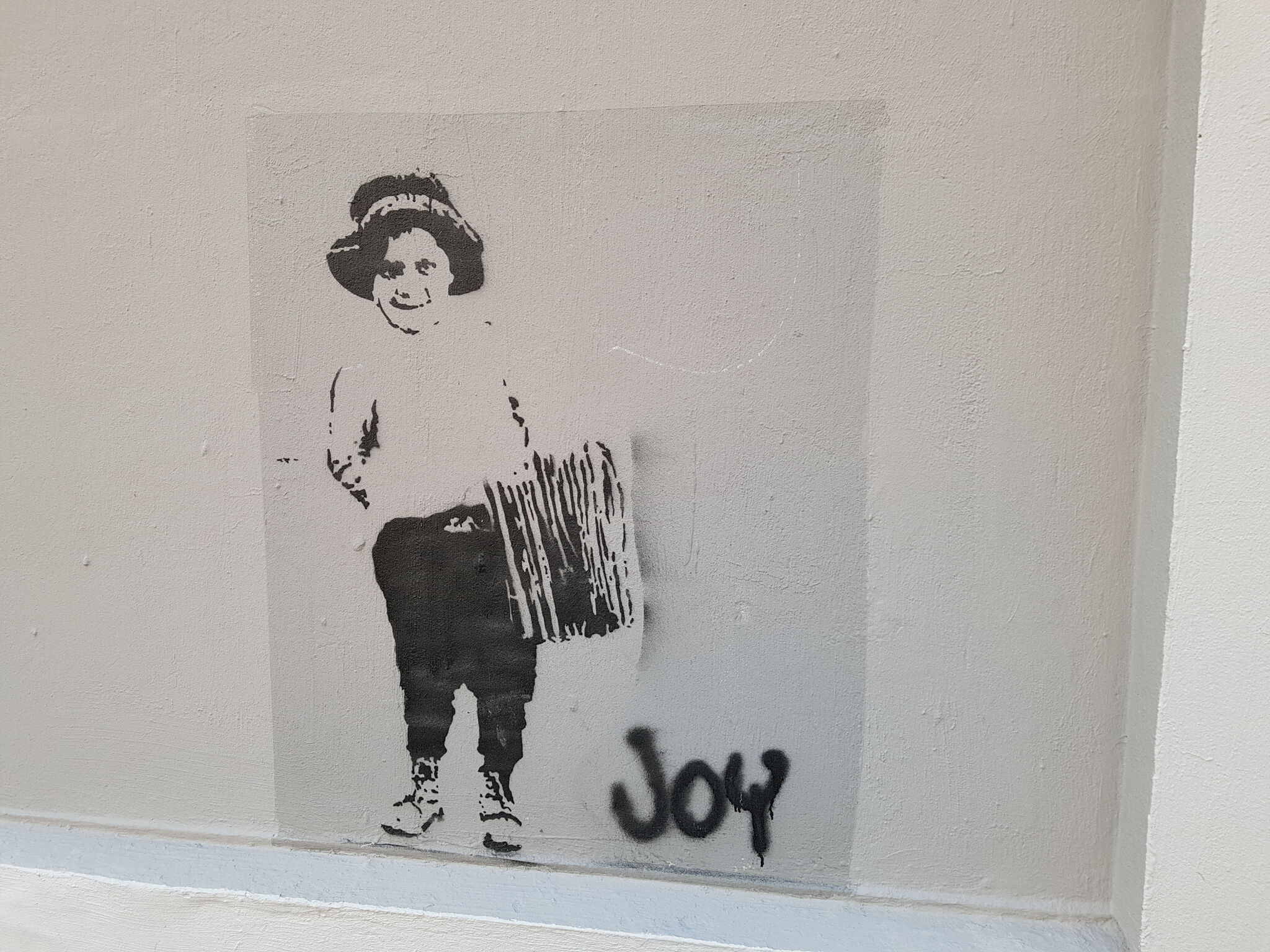 Joy&mdash;Avisjenten fra 1945