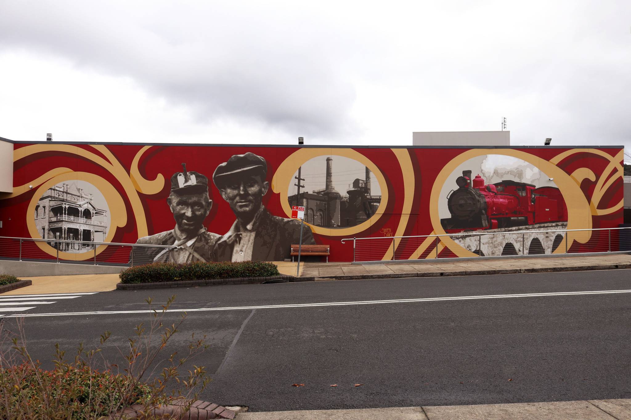 Sharon Billinge&mdash;Lithgow Workies Community Mural