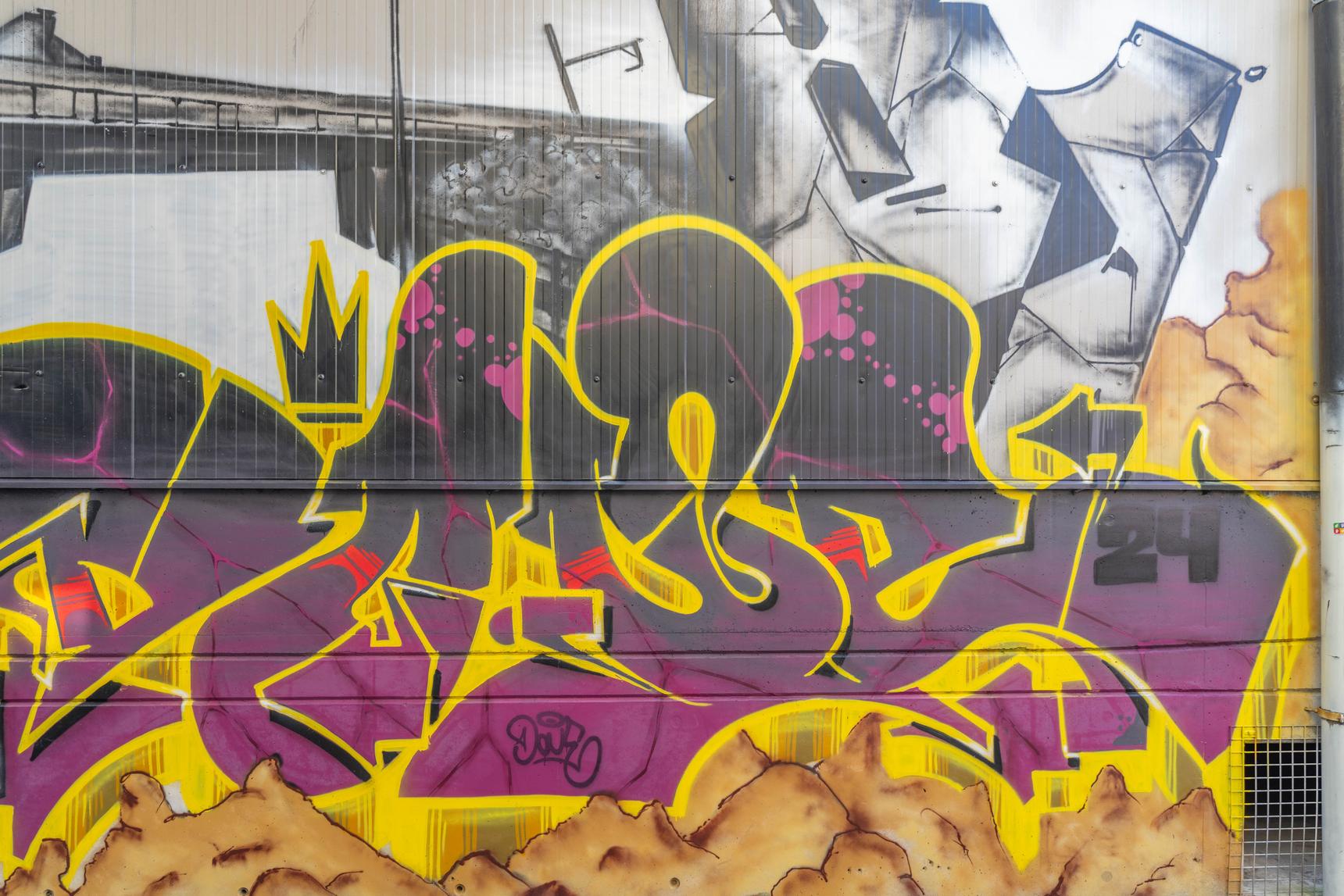 Douer81—undefined