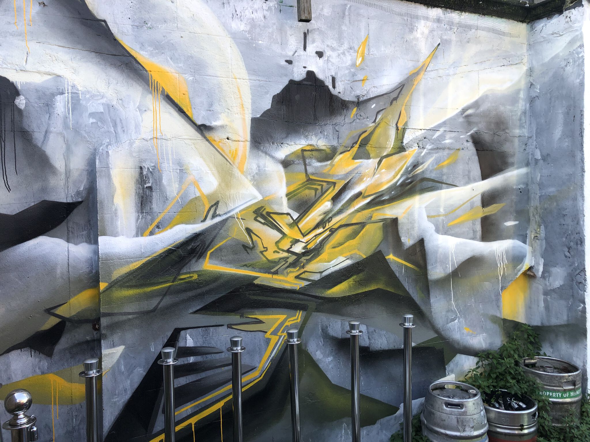 Itaewon&mdash;Abstract Mural