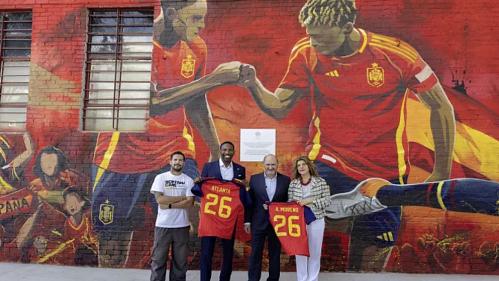 Kato, Lalone—¡Vamos España!
