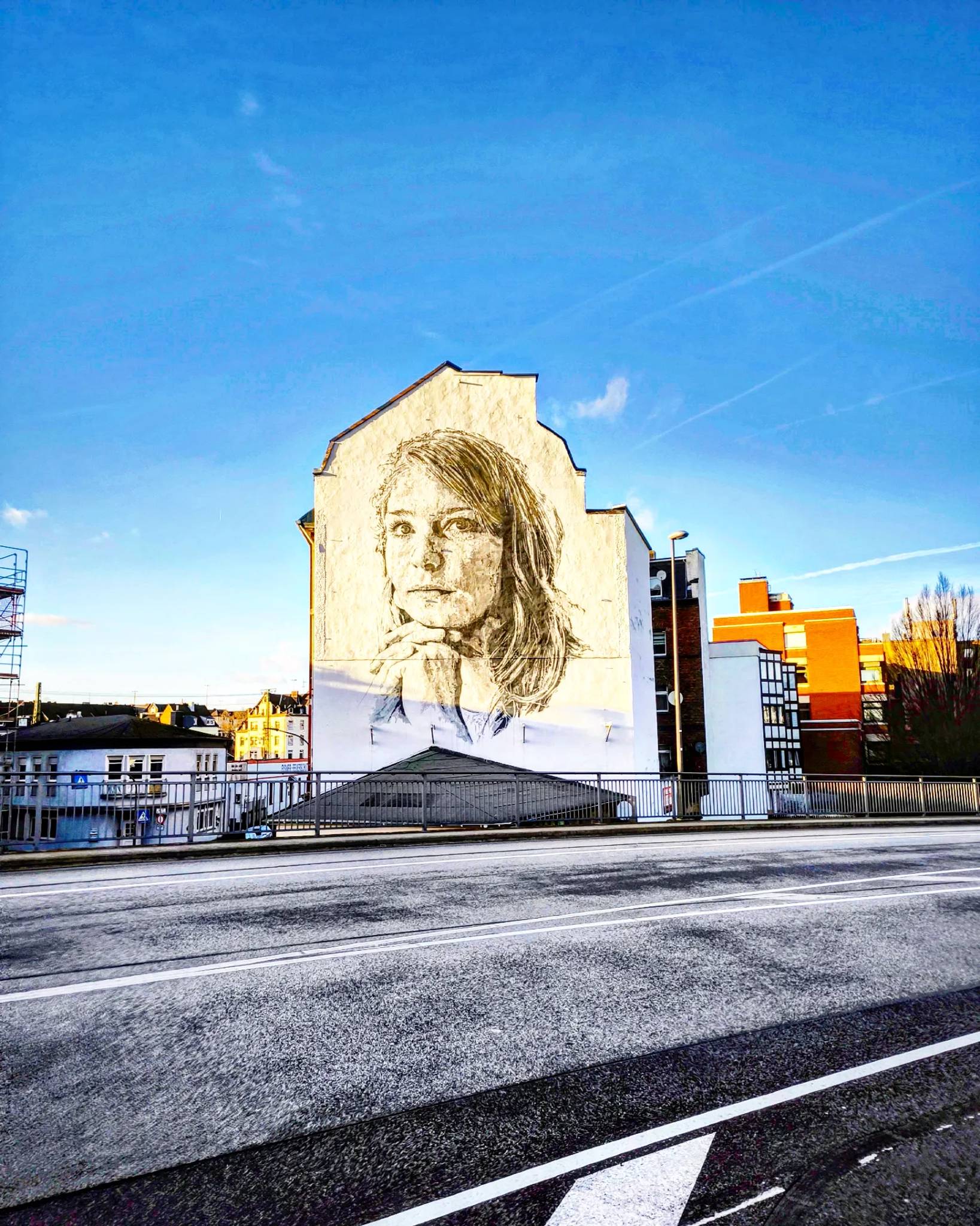 Hendrik ECB Beikirch&mdash;Art against violence against women