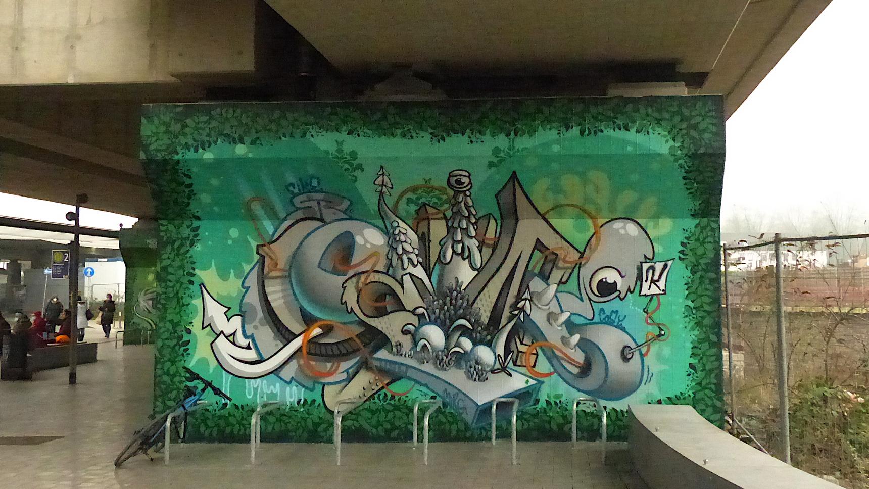 Jan Schoch aka EIKE, COSI—Kupferdreh ZOB 3rd Pillar right frontside