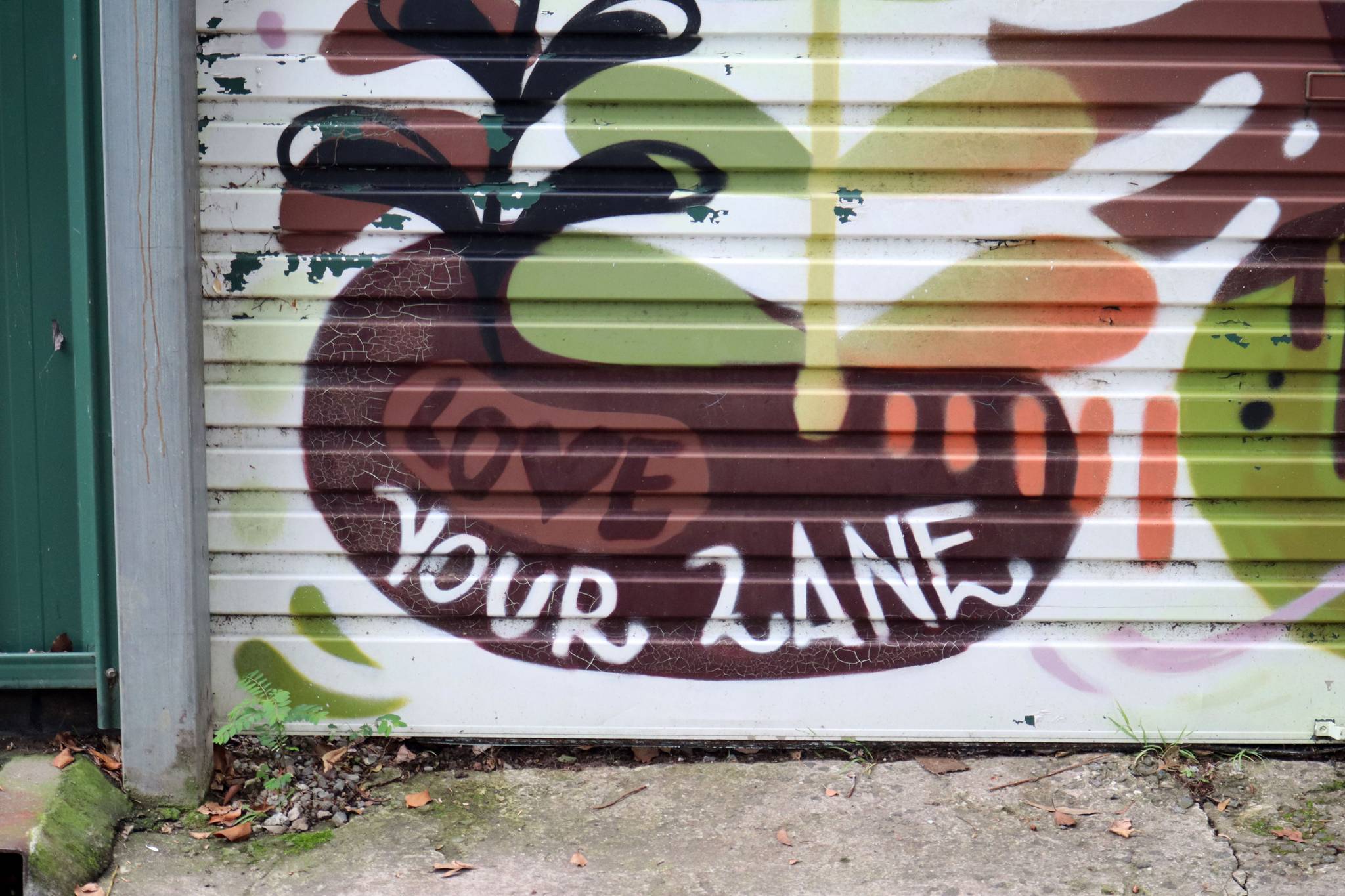 Geebs&mdash;Love Your Lane