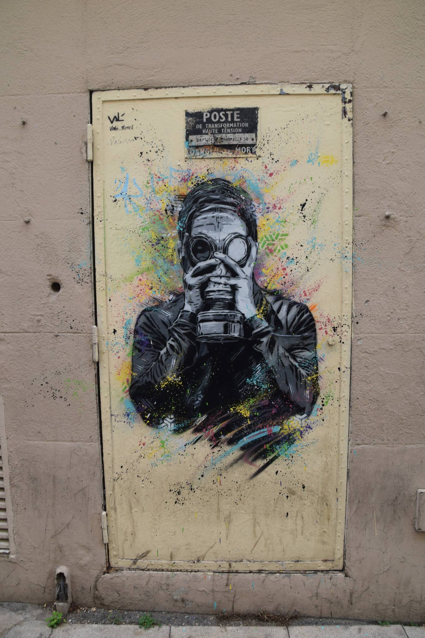 Vale_Stencil&mdash;Danger de mort