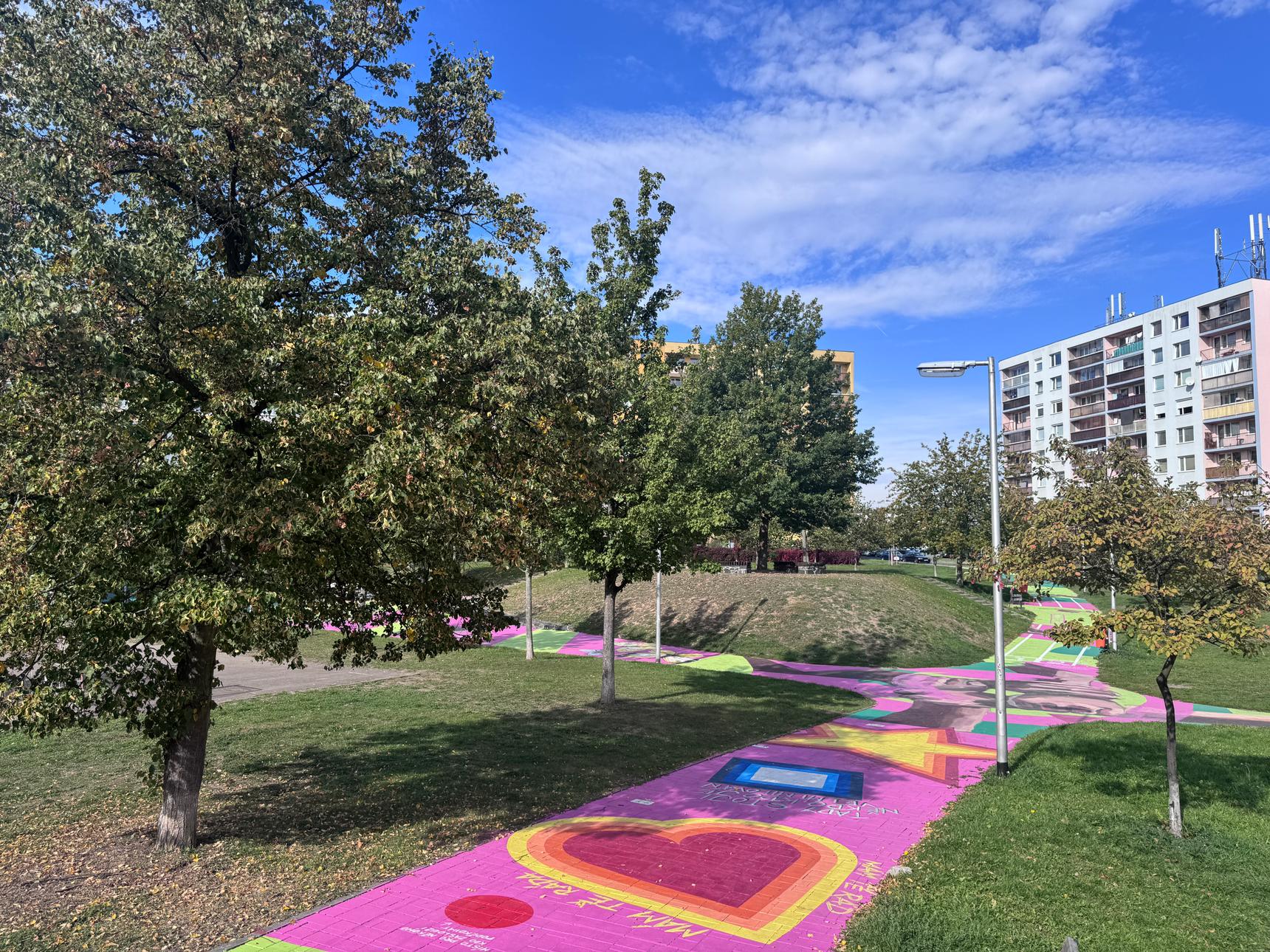 Toy_Box (CZ)—Park Vnitroblok