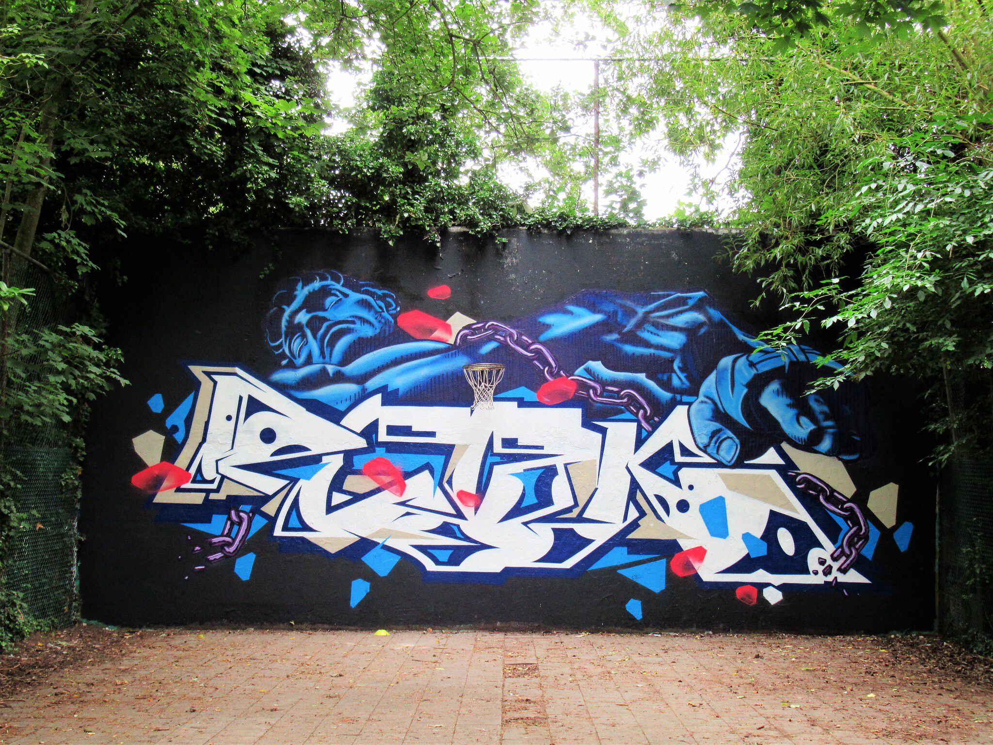 Quatch, MALF&mdash;Park Wall