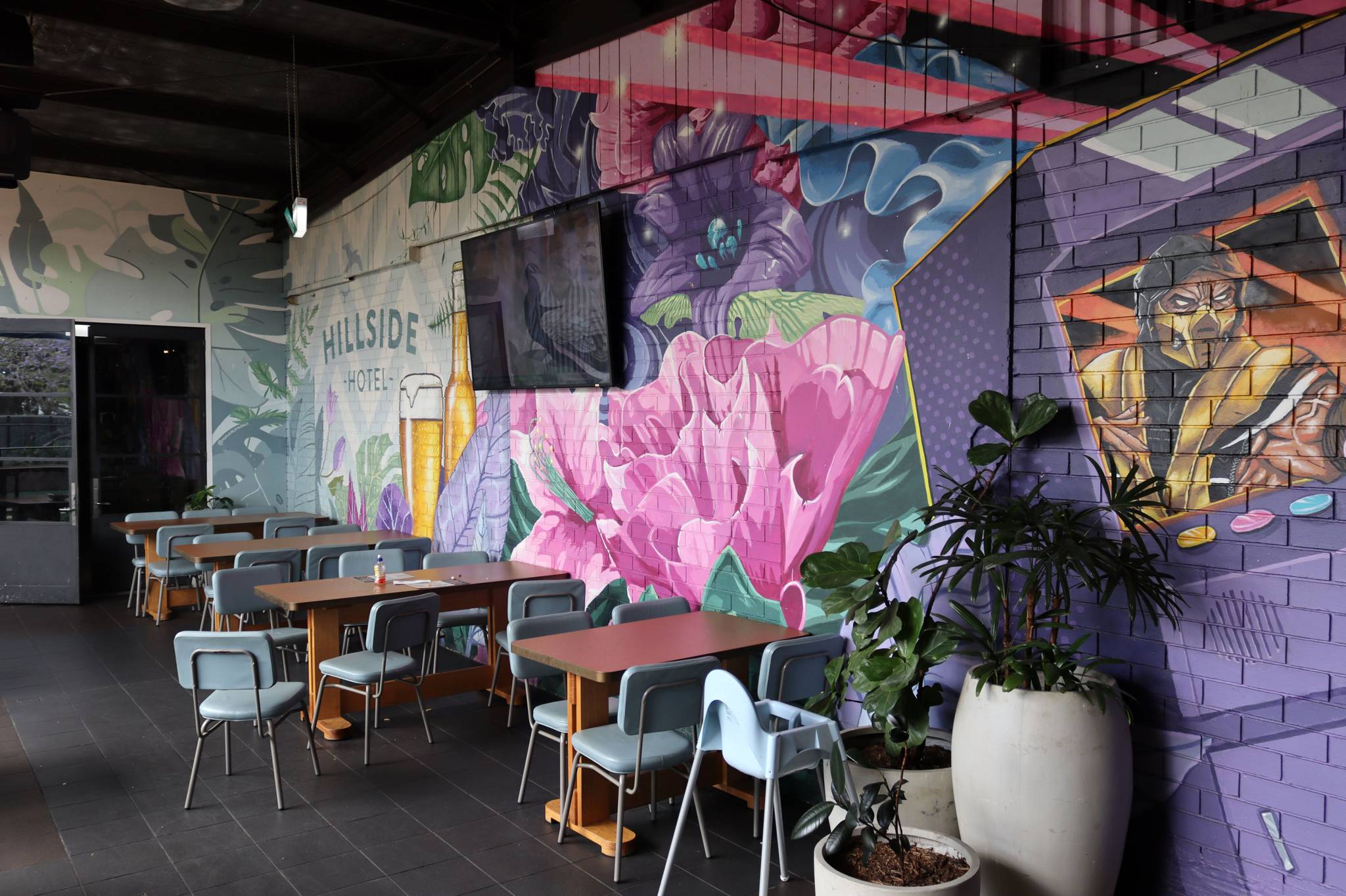 Madworld Murals&mdash;Hillside Hotel