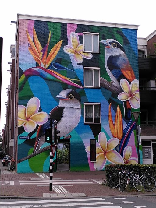Birds and flowers 