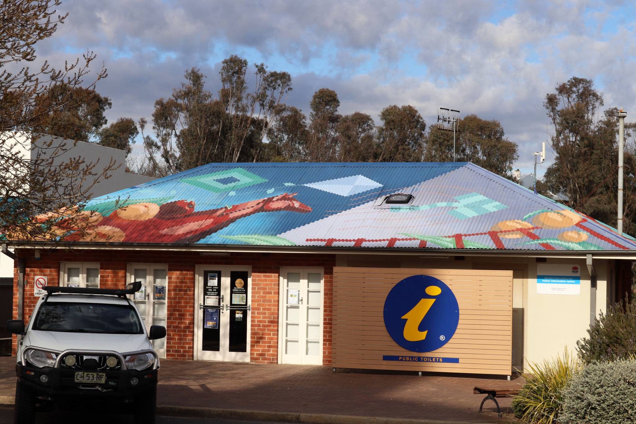 Scott Nagy, Dcydes&mdash;Harden Murrumburrah Visitor Information Centre