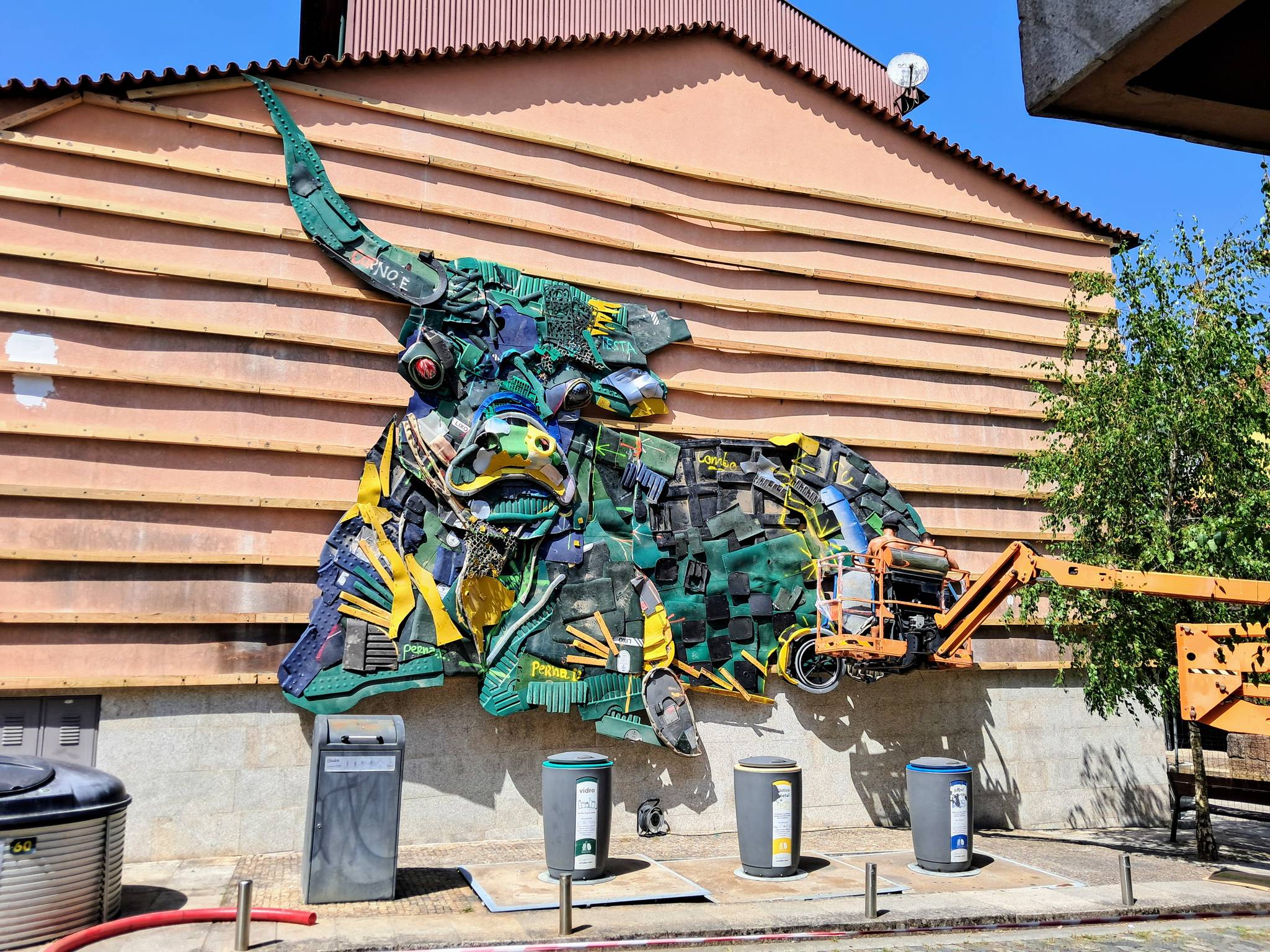 Bordalo ll&mdash;A vaca Cachena