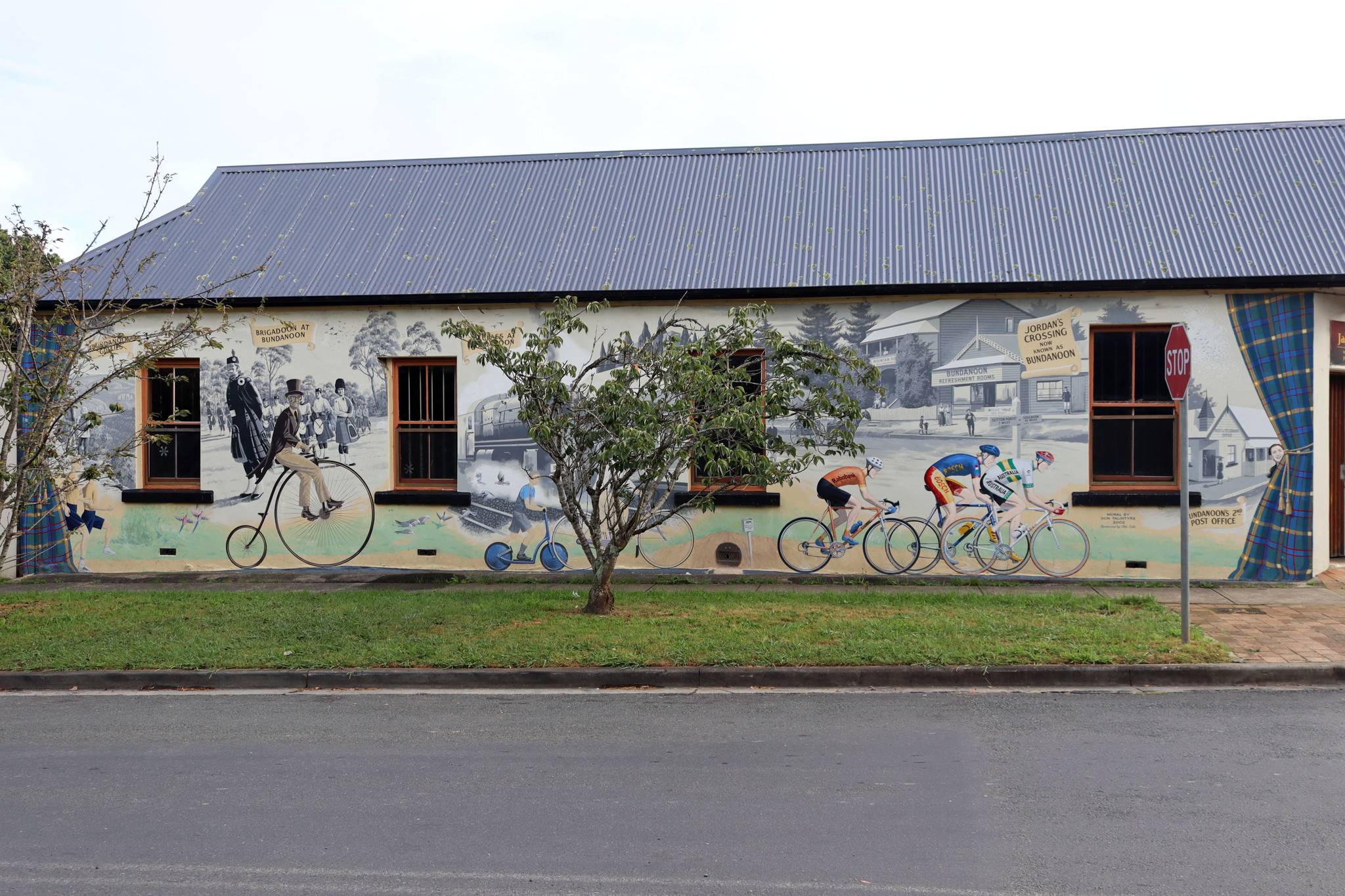 Don Talintyre&mdash;Bundanoon Mural