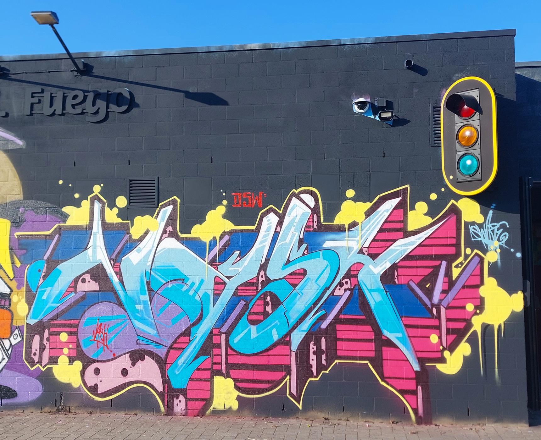Sunk One, Swase One, Neas —undefined