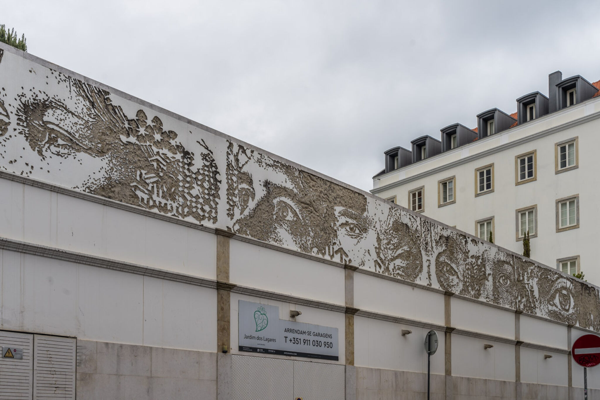 Vhils&mdash;Untitled