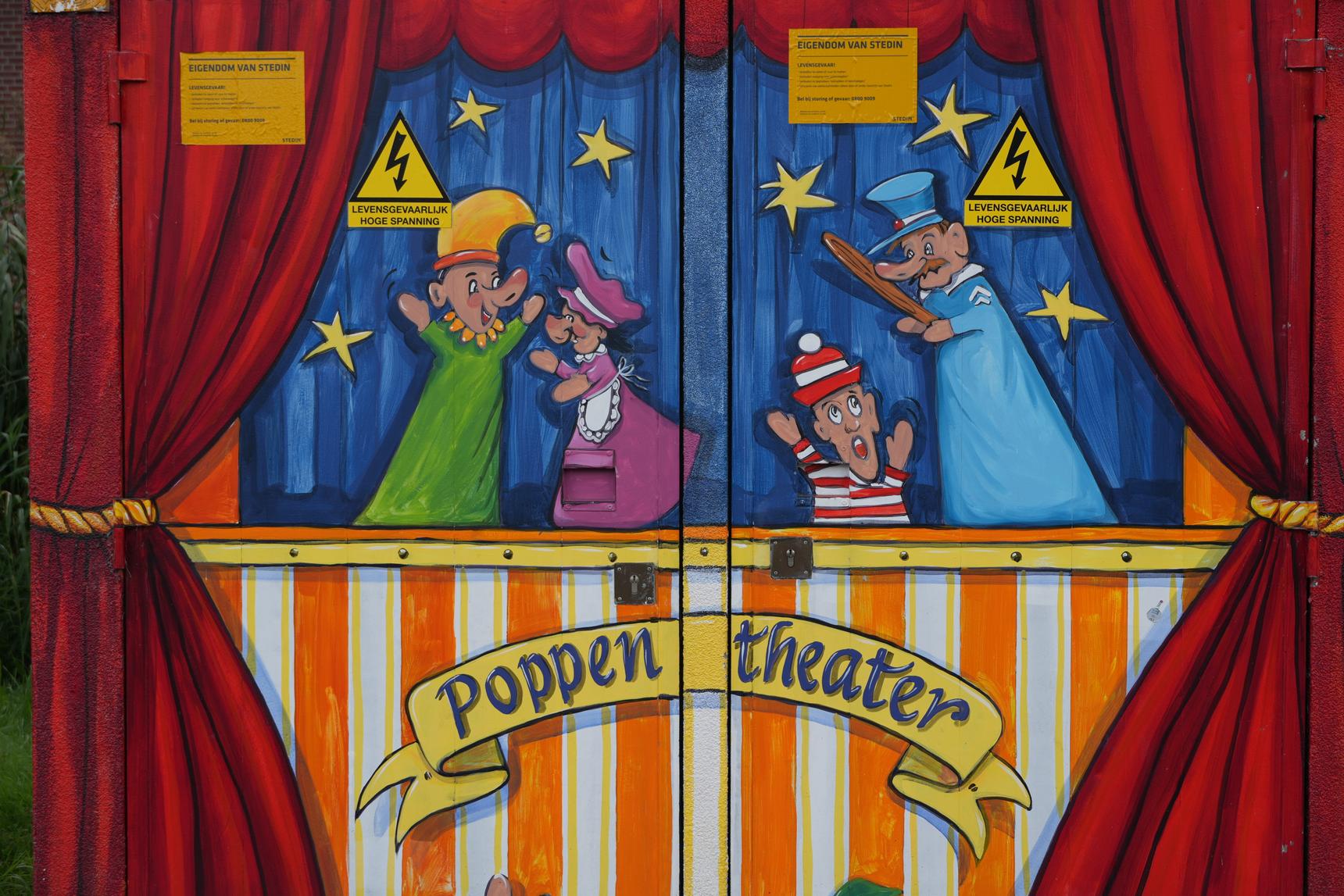 Ivonne van den Nieuwedijk—Poppentheater