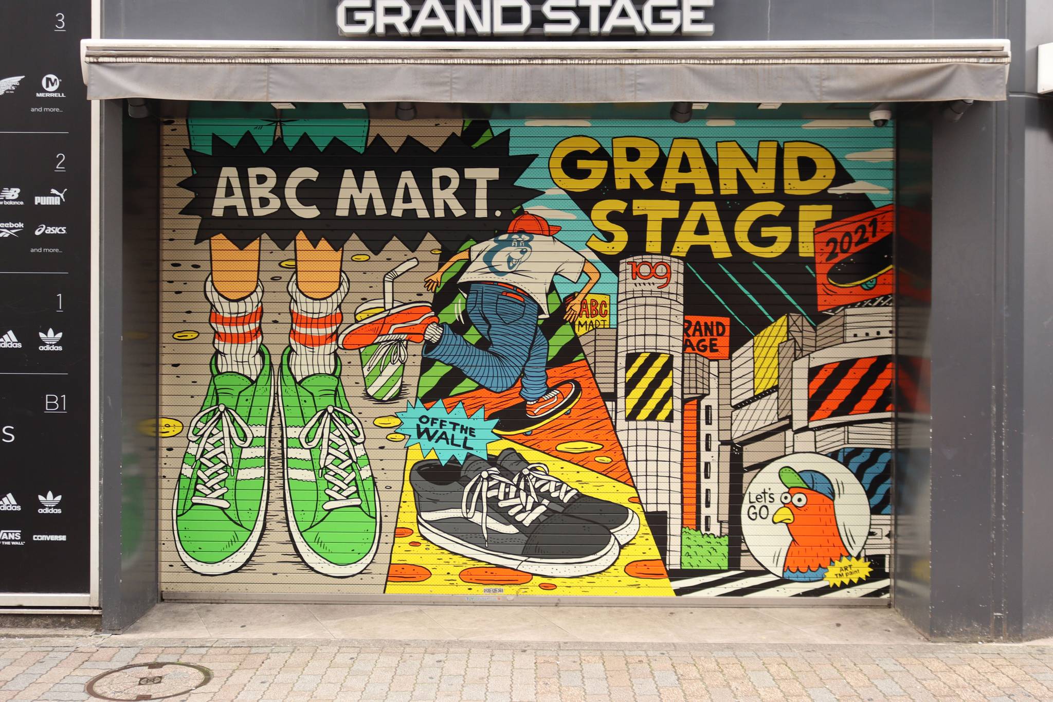 TM Paint&mdash;ABC-MART GRAND STAGE Center Street