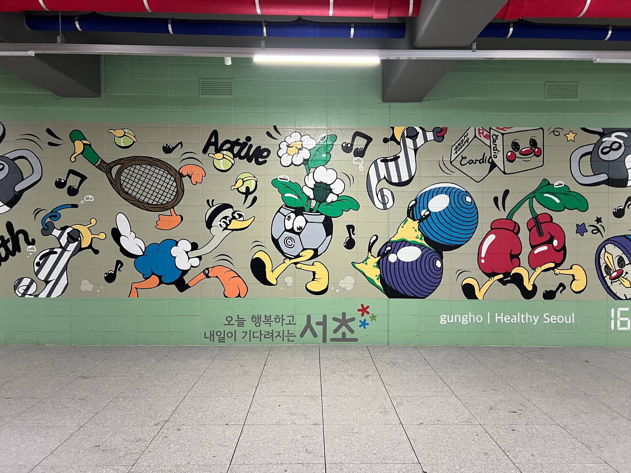 &mdash;Túnel mural art