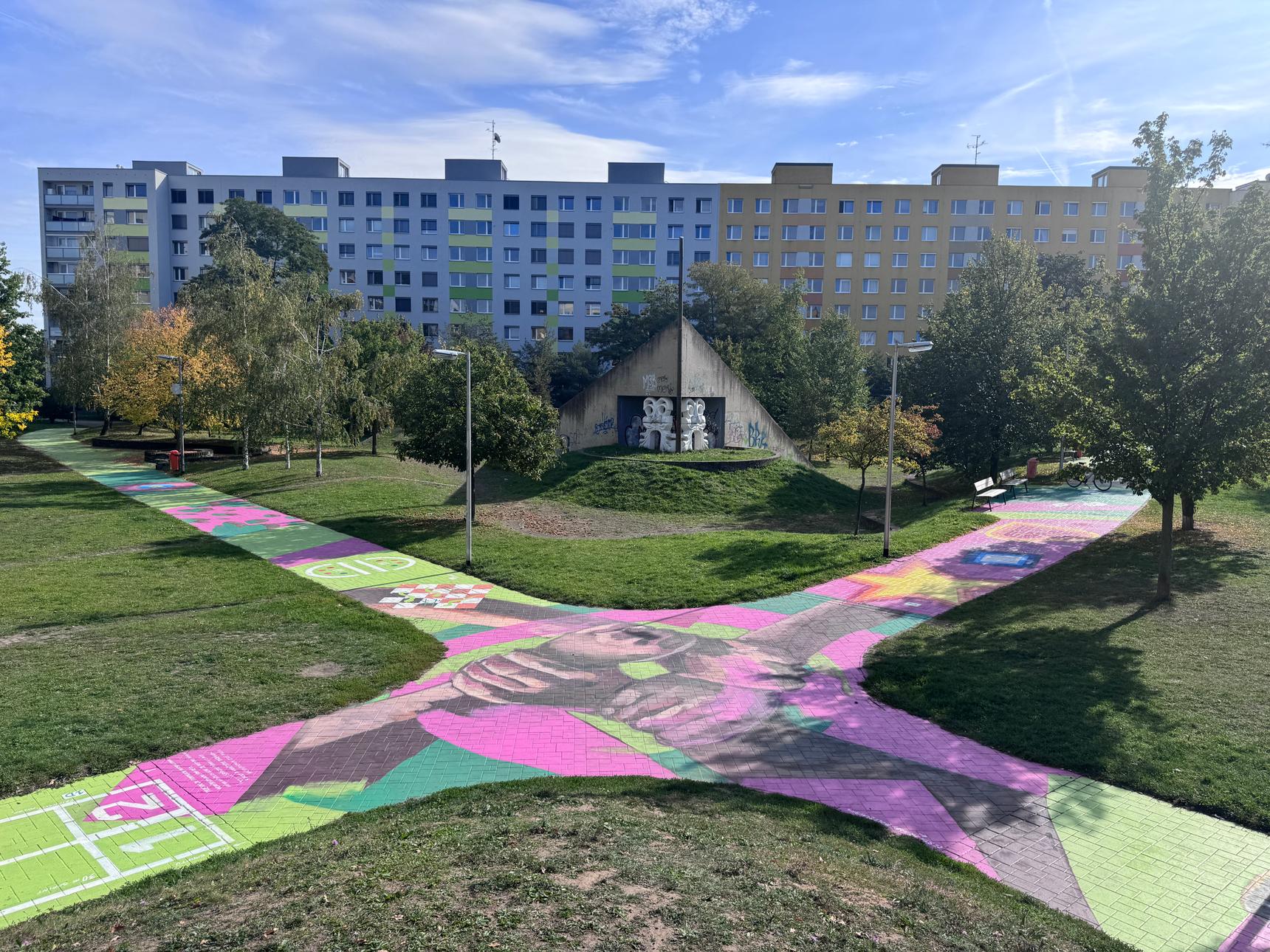 Toy_Box (CZ)—Park Vnitroblok