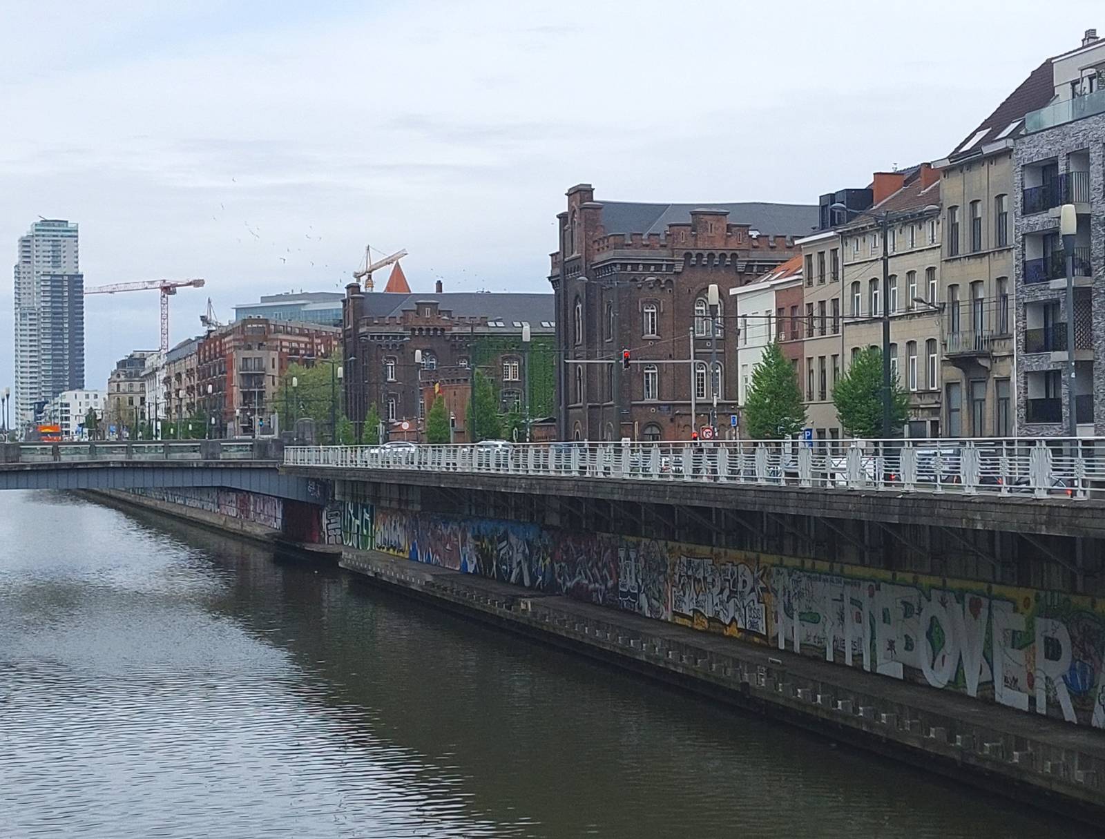 —Graffitispot Canal district