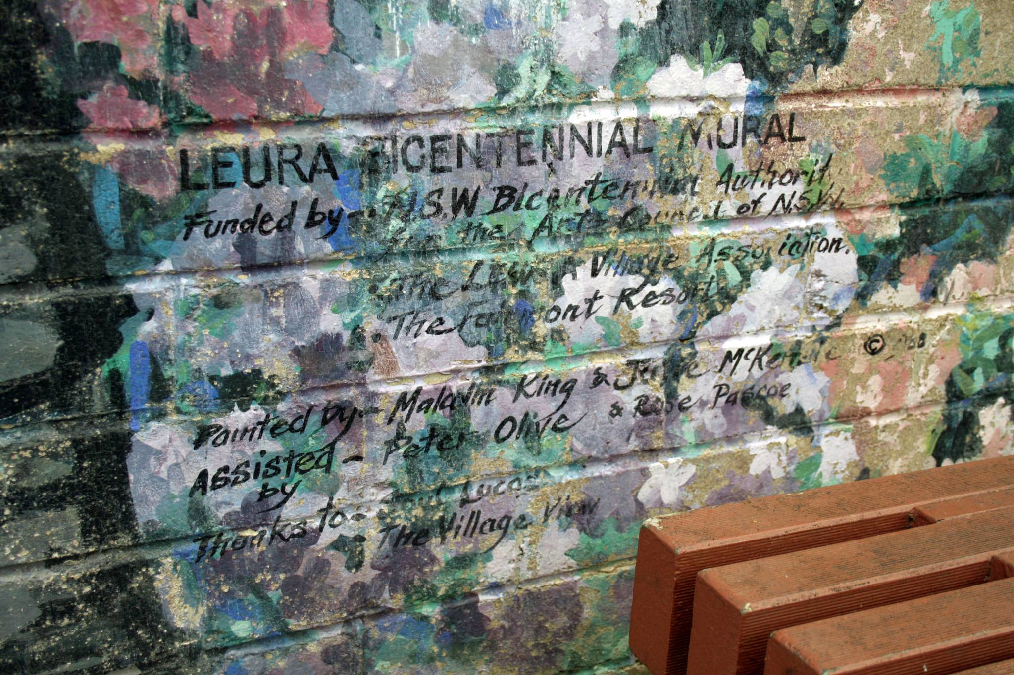 Malcolm King, Julie McKenzie&mdash;Leura Bicentennial Mural