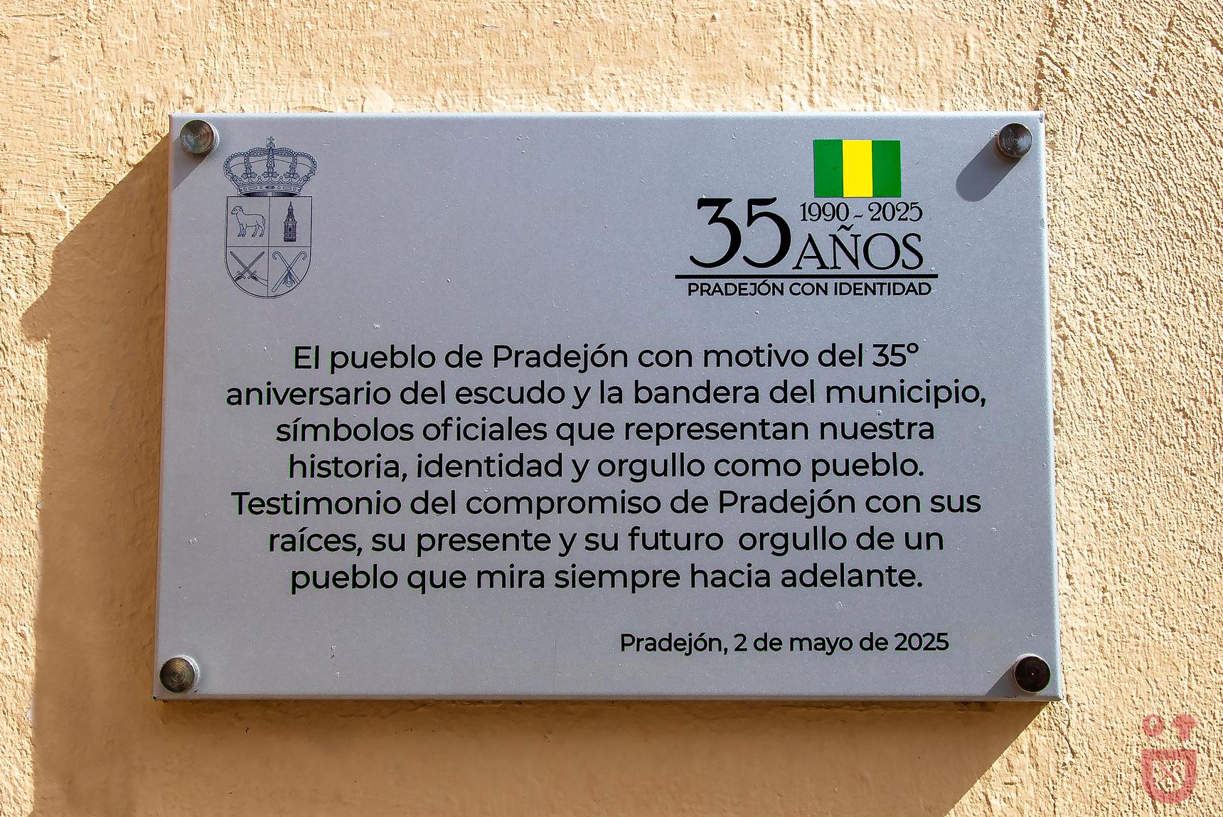 Jofré Oliveras—Escudo y Bandera / Shield and Flag