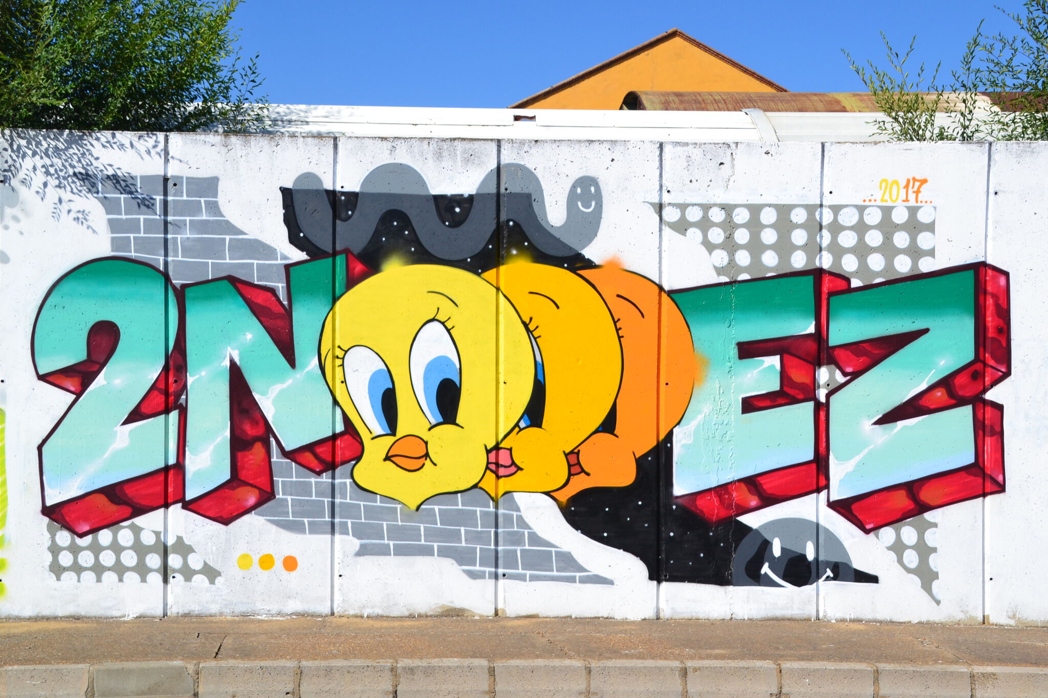 2NEZ&mdash;Piolin / Tweety