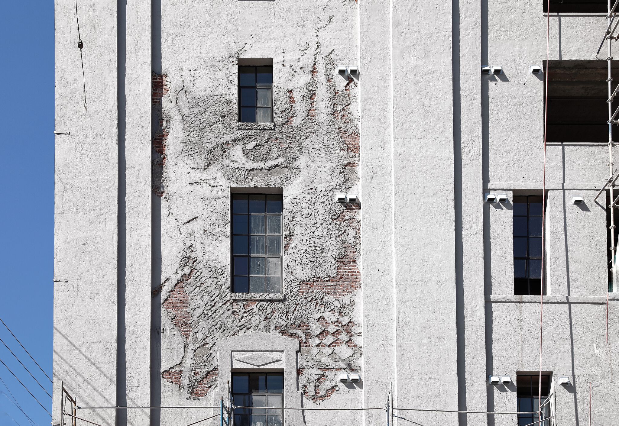 Vhils&mdash;Untitled