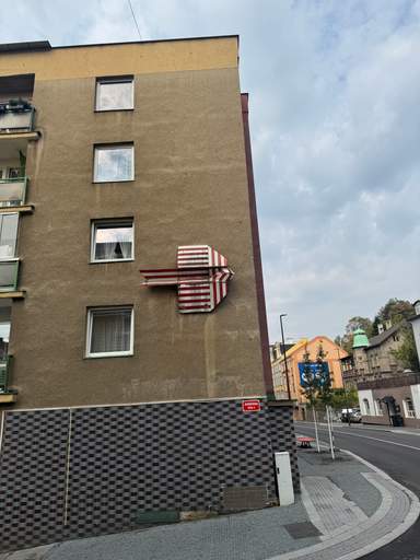 Feed item