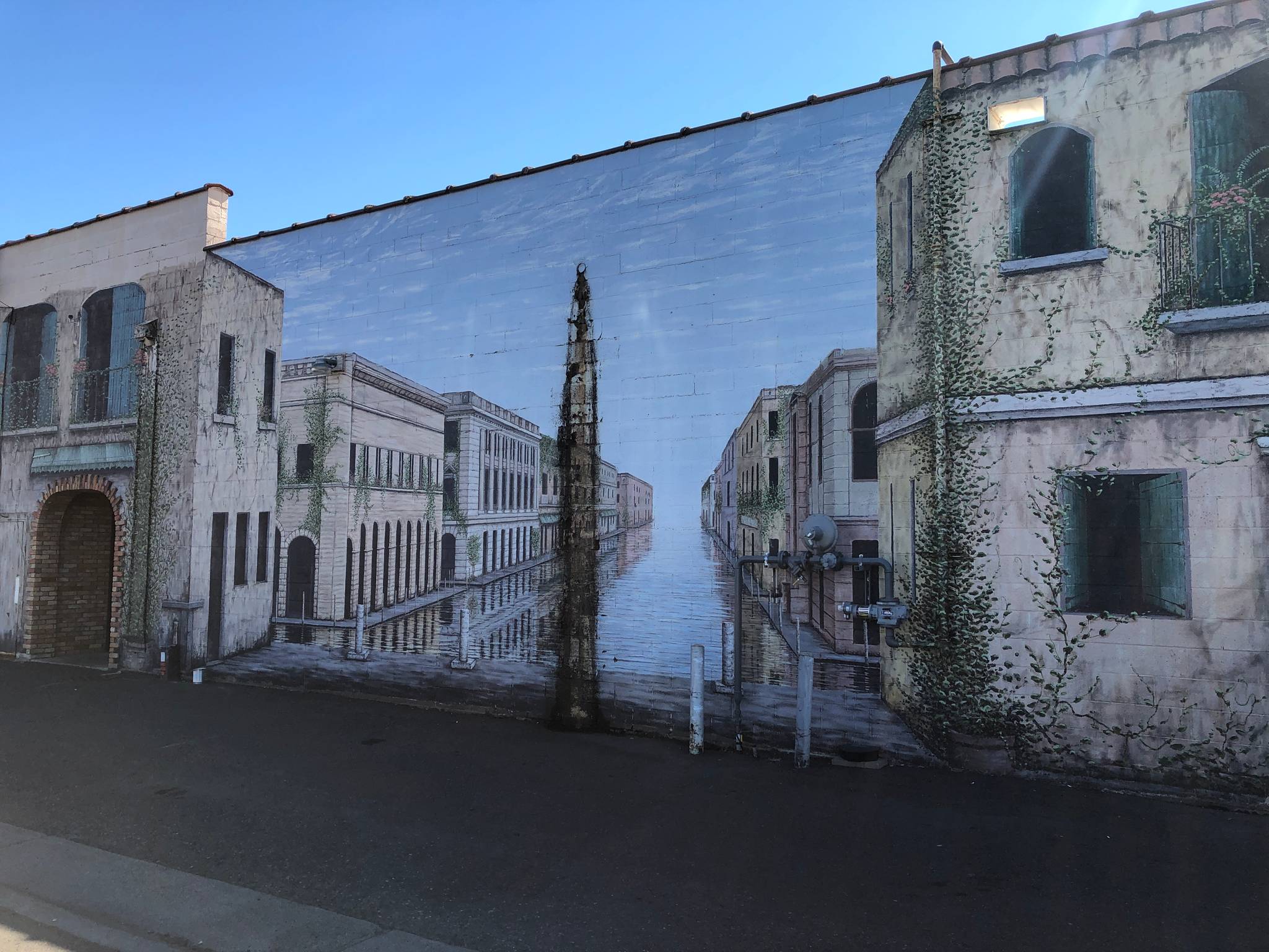 Tom Napoli&mdash;Trompe L'oeil mural