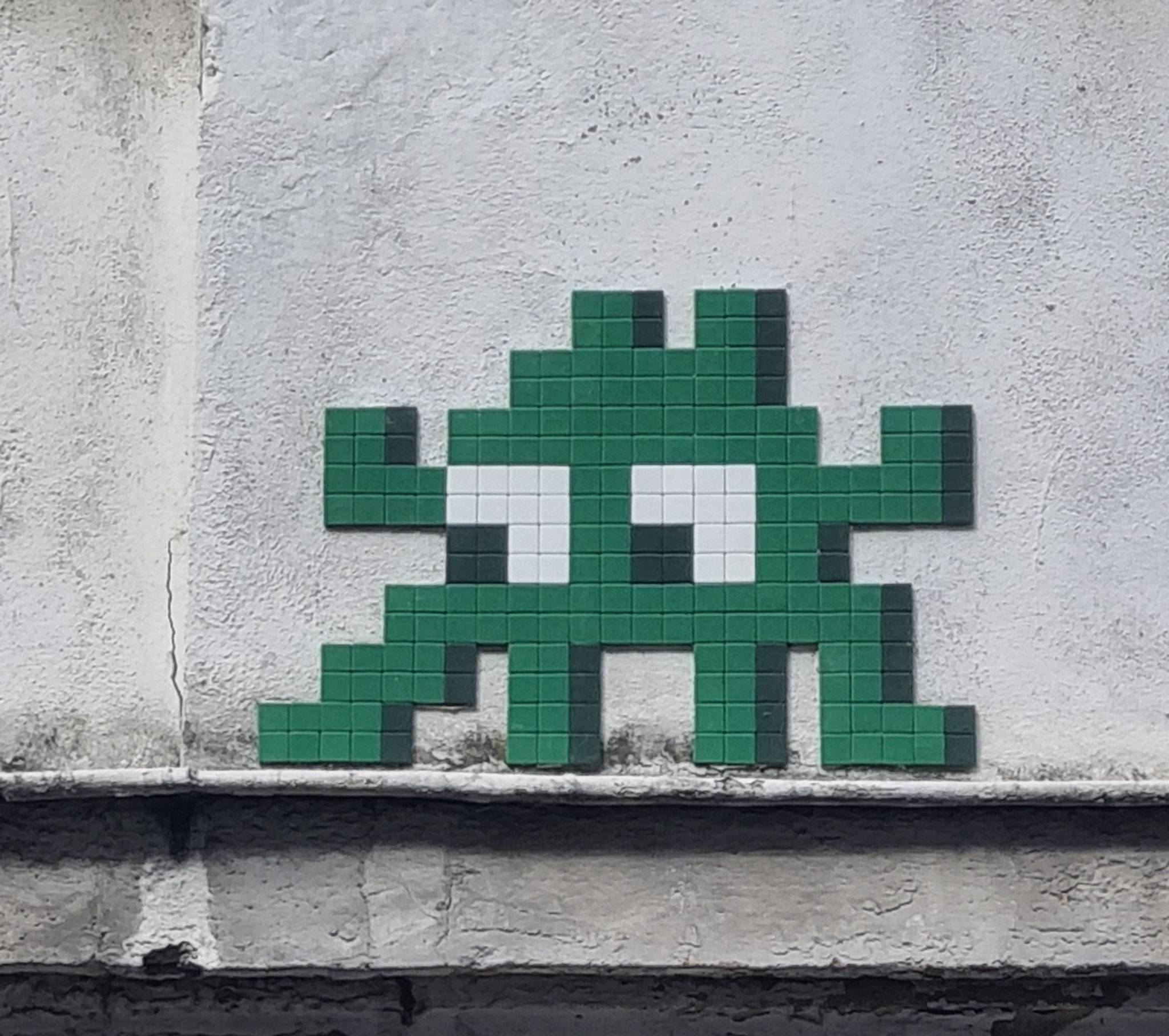 invader&mdash;PA_1361, Green