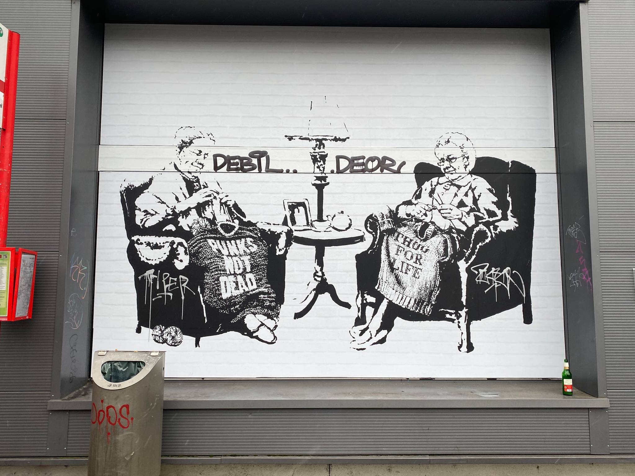 Deor Debil&mdash;Banksy