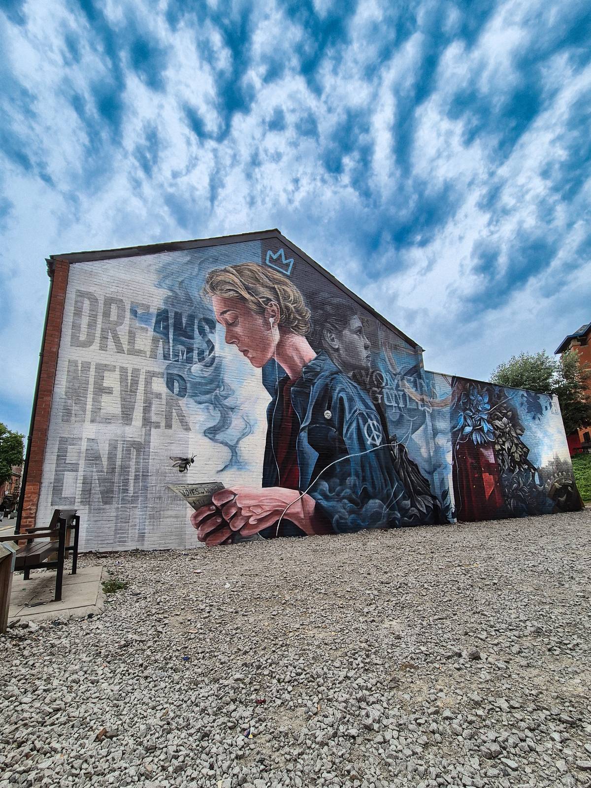 Aylo—Dreams never end