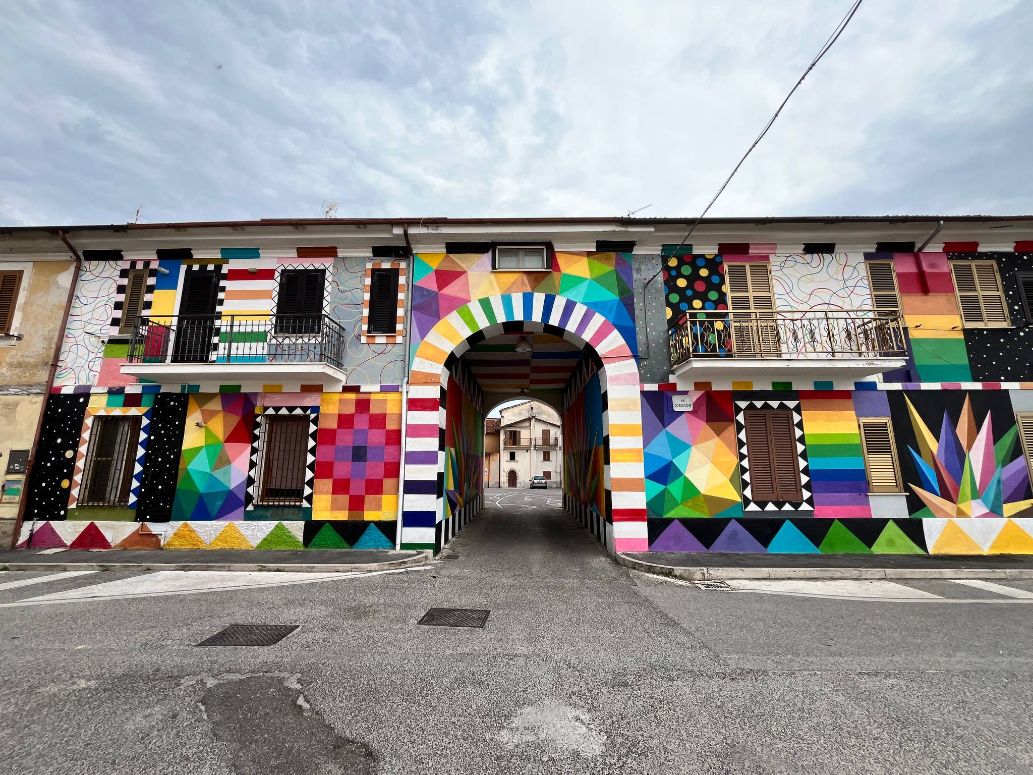 Okuda&mdash;Illuminary Palace 