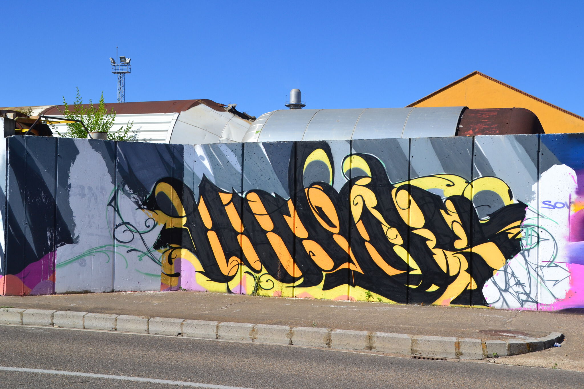 LaNe Leal, Zomb&mdash;Tag + Foto