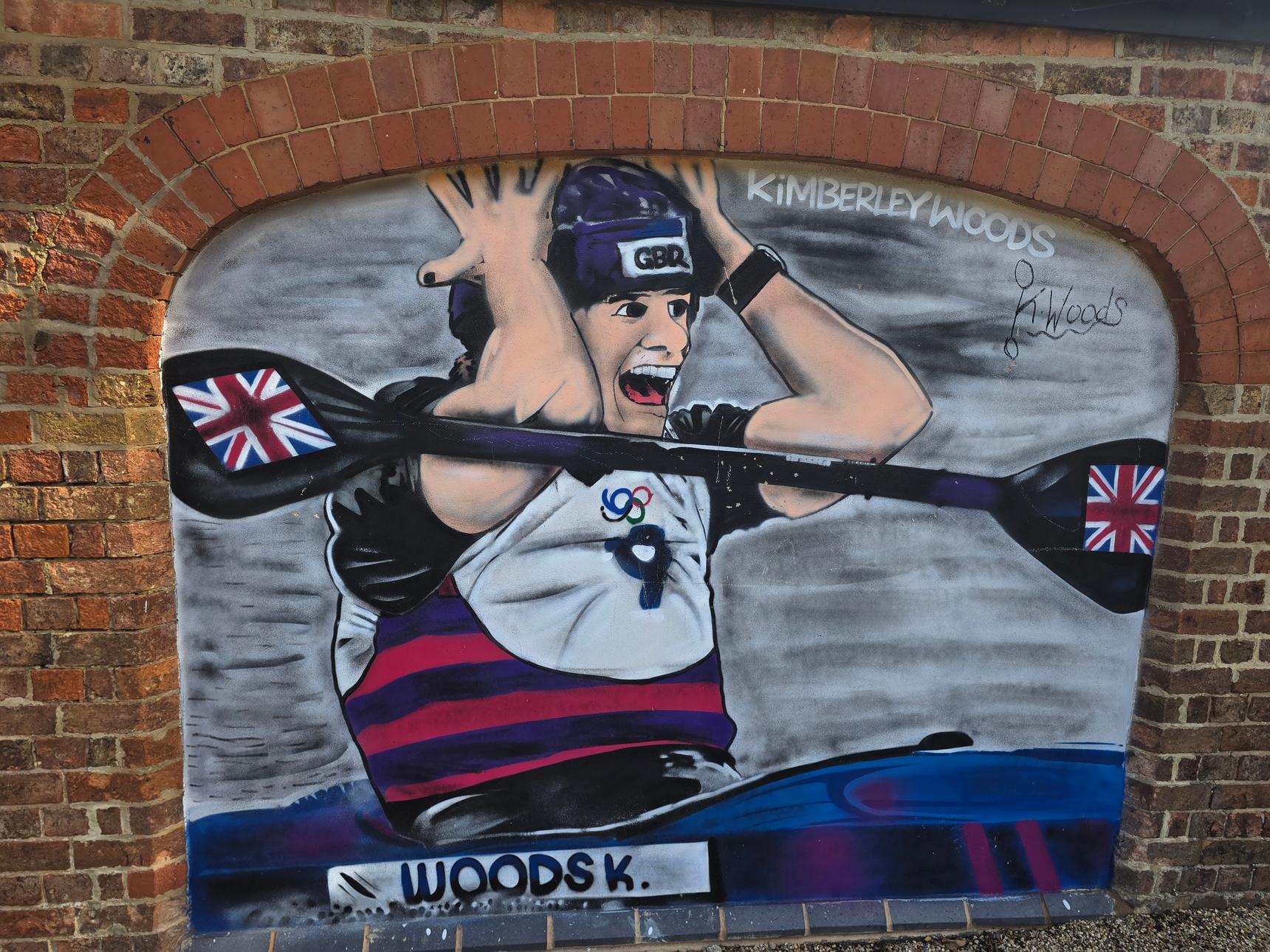 the.artsytwins—Caldecott Park Mural