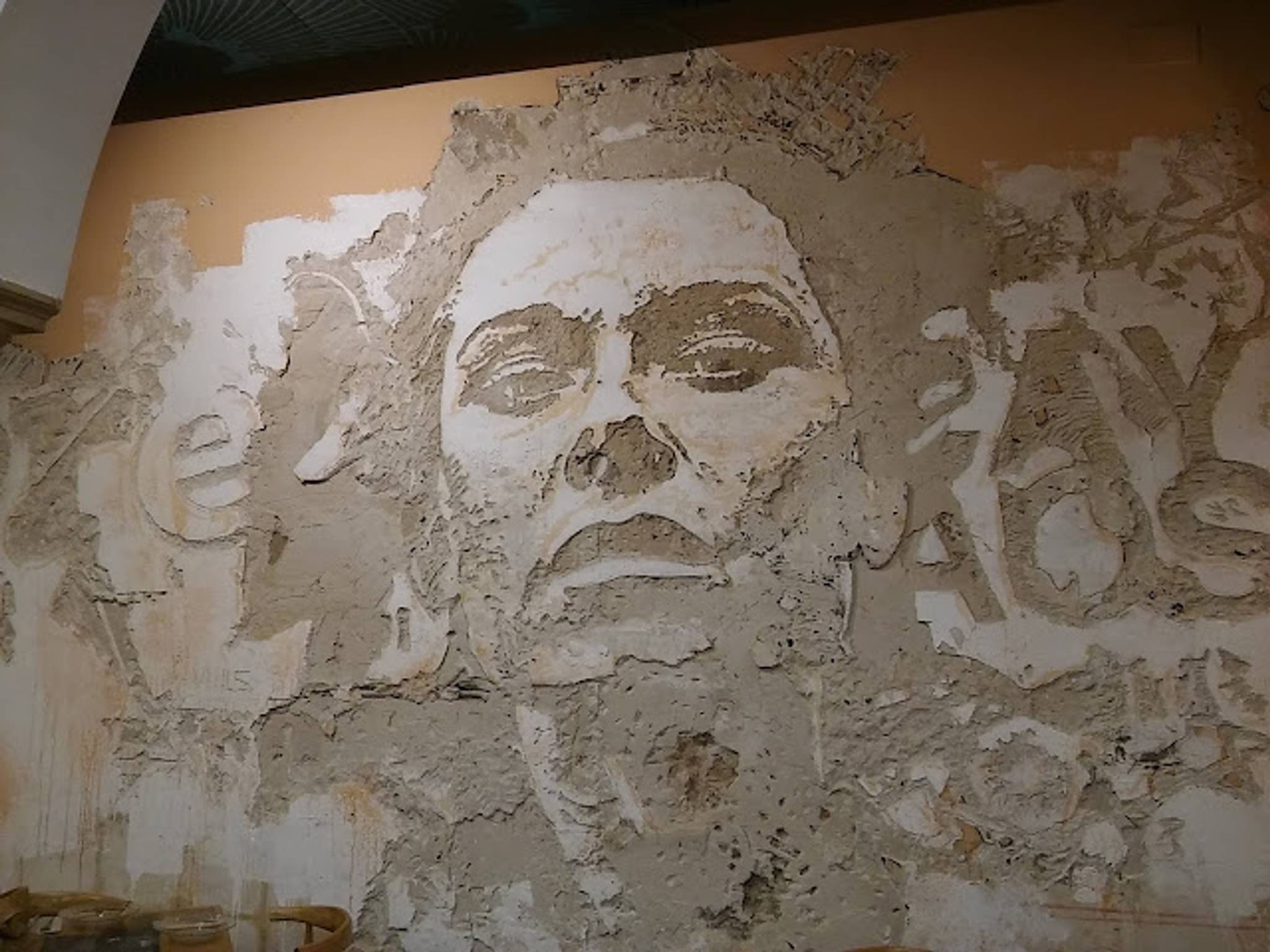 Vhils&mdash;Lobo Lopez